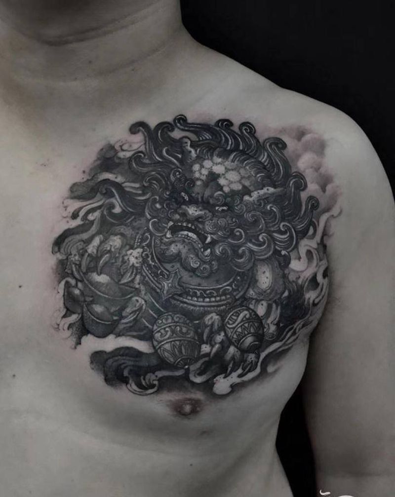 唐狮子纹身图片_胸部新传统纹身图案