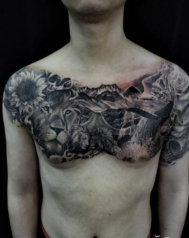 包胸狮子主题纹身图片_胸部欧美写实纹身图案