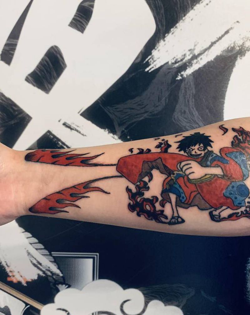 三档路飞纹身图片_手臂纹身图案