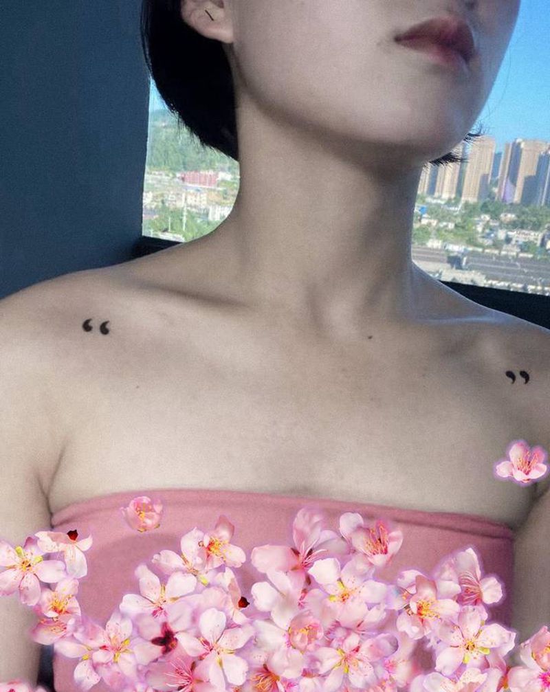 引号纹身图片_肩部几何字母纹身图案