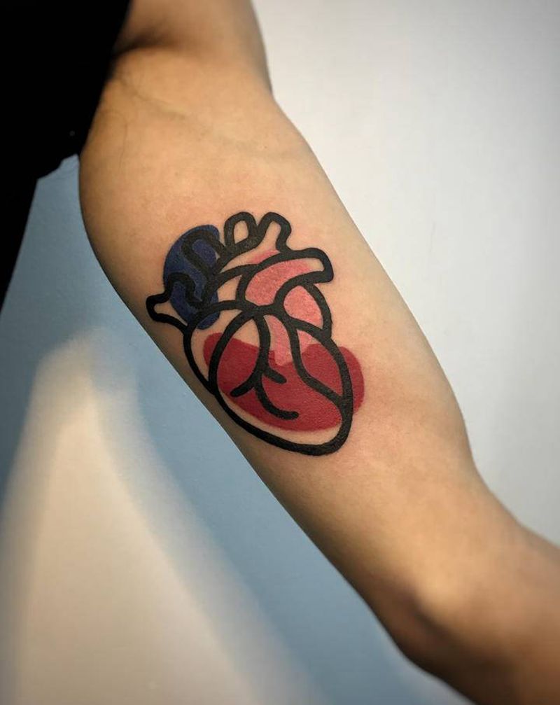 心纹身图片_手臂New School心纹身图案