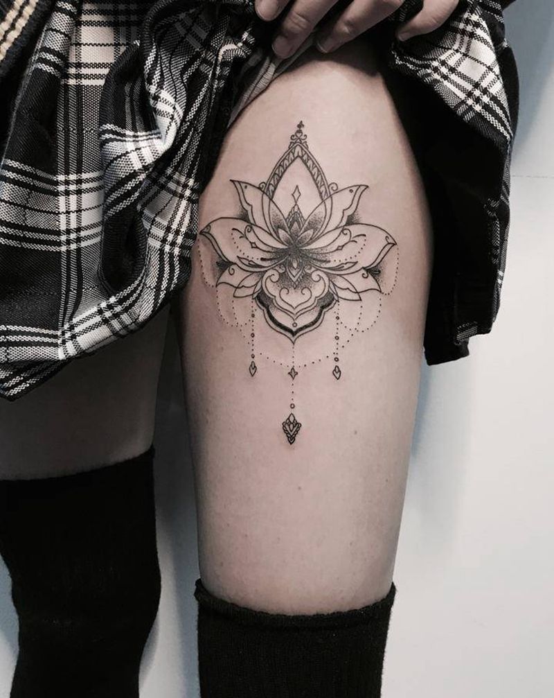 莲花纹身图片_腿部点刺莲花纹身图案