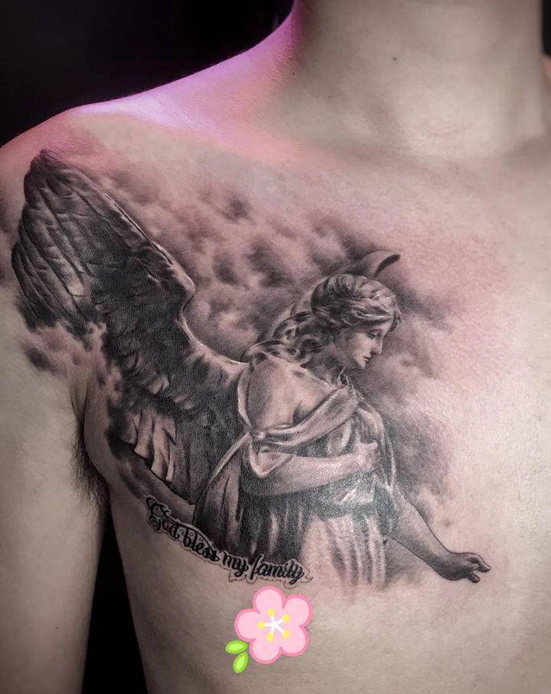 石雕天使纹身图片_胸部欧美写实石雕天使纹身图案