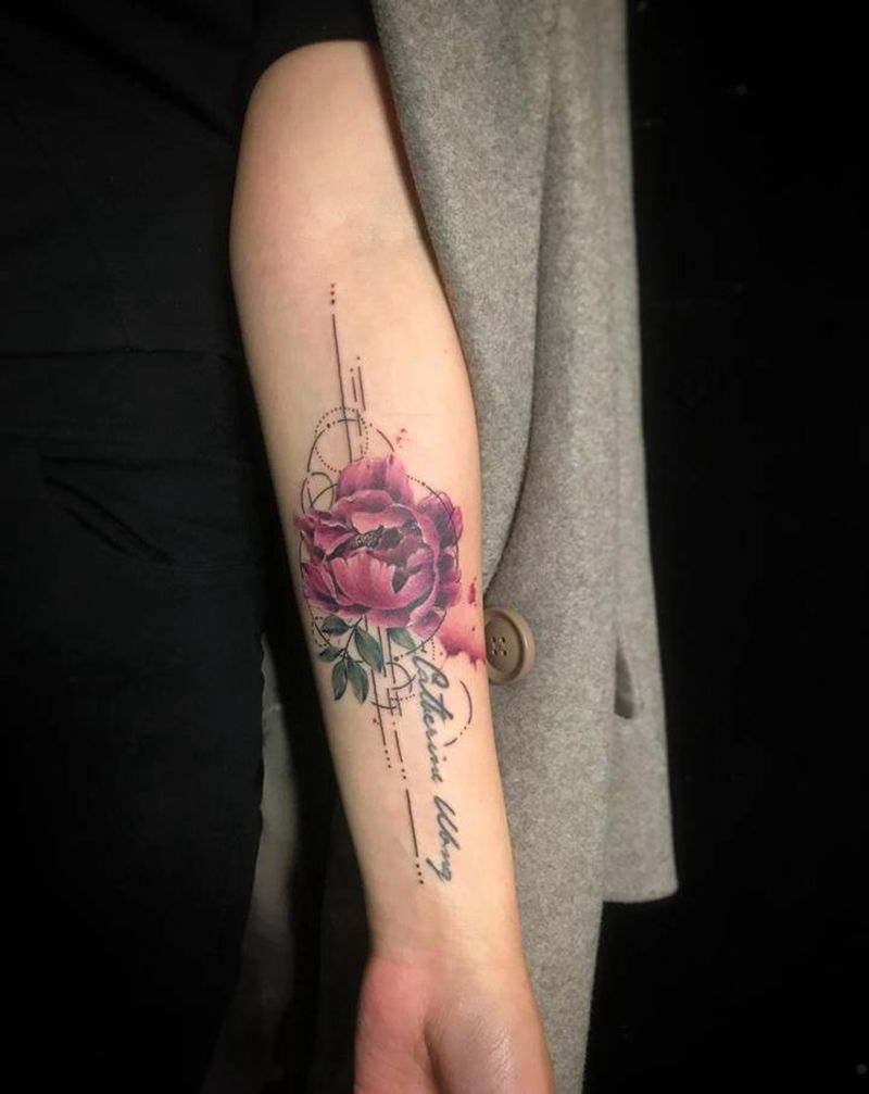 花纹身图片_手臂水彩花纹身图案