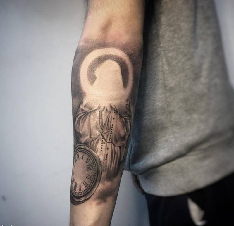 无相纹身图片_手臂欧美写实纹身图案