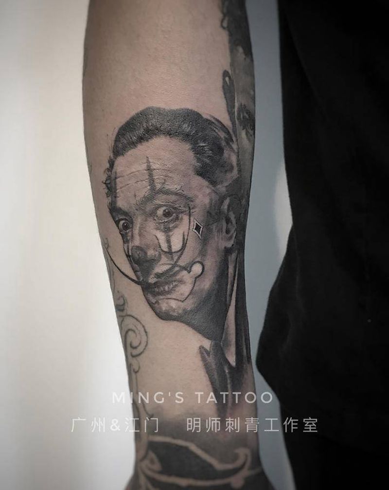 达利纹身图片_手臂欧美写实达利肖像纹身图案