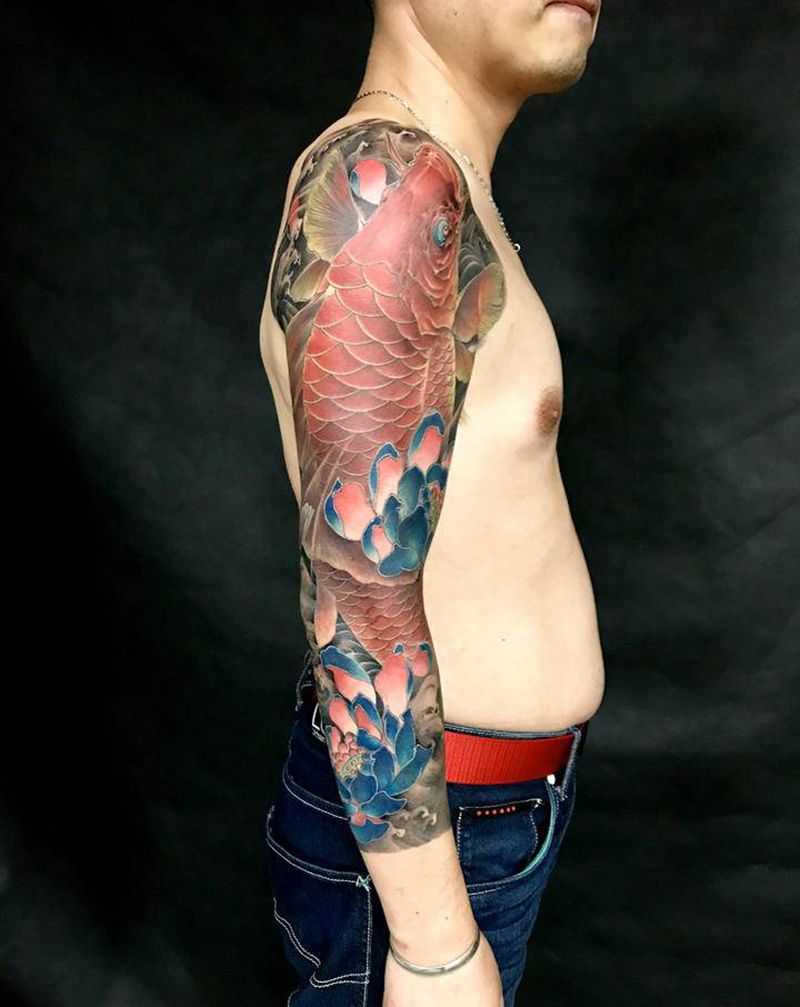 鲤鱼纹身图片_新传统纹身图案