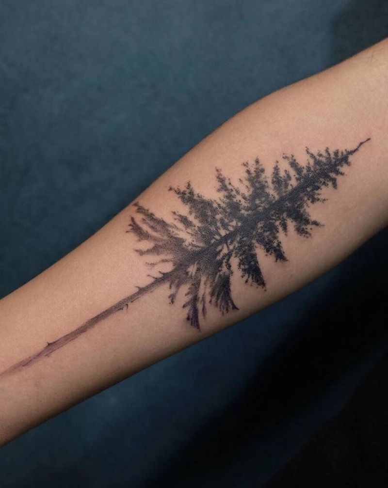 树纹身图片_手臂点刺树纹身图案