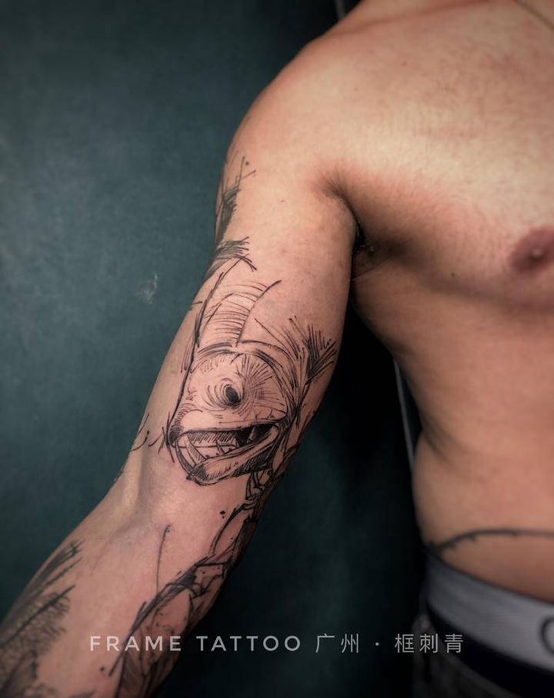 鱼头草稿纹身图片_手臂水墨纹身图案
