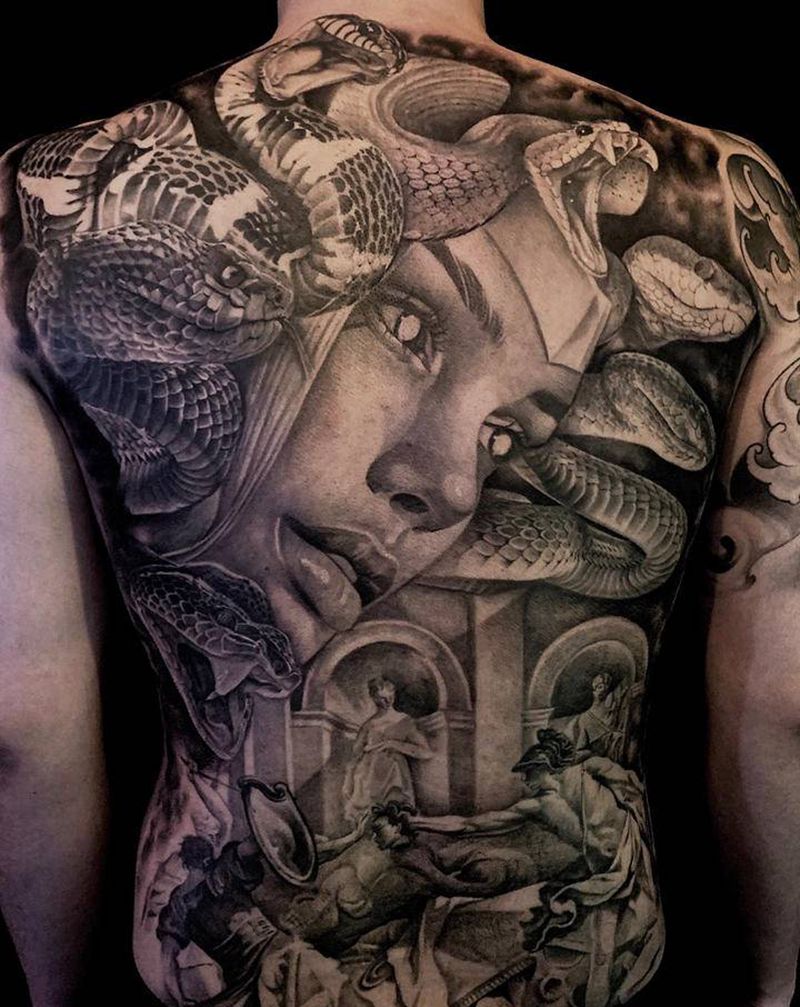 欧美写实美杜莎纹身图片_背部欧美写实纹身图案