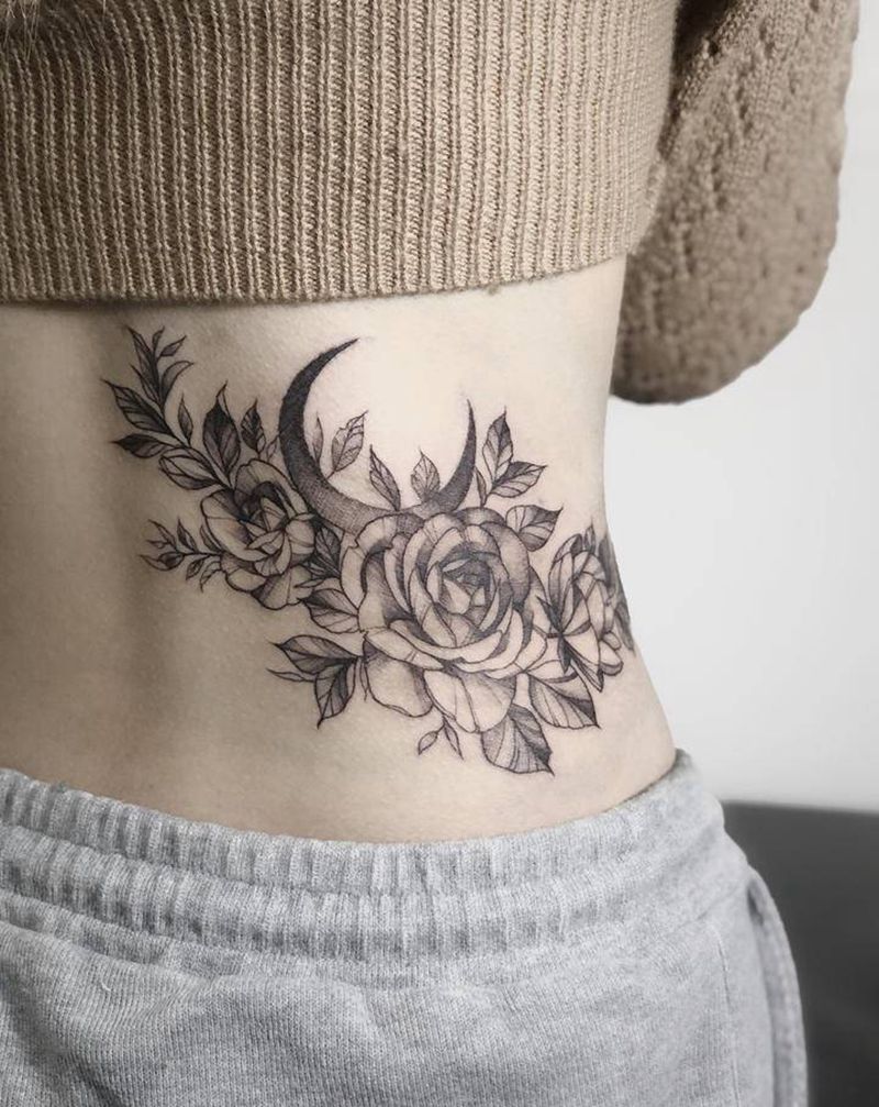 遮盖疤痕 | 女生侧腰素花纹身纹身图片_背部腰部素花纹身图案