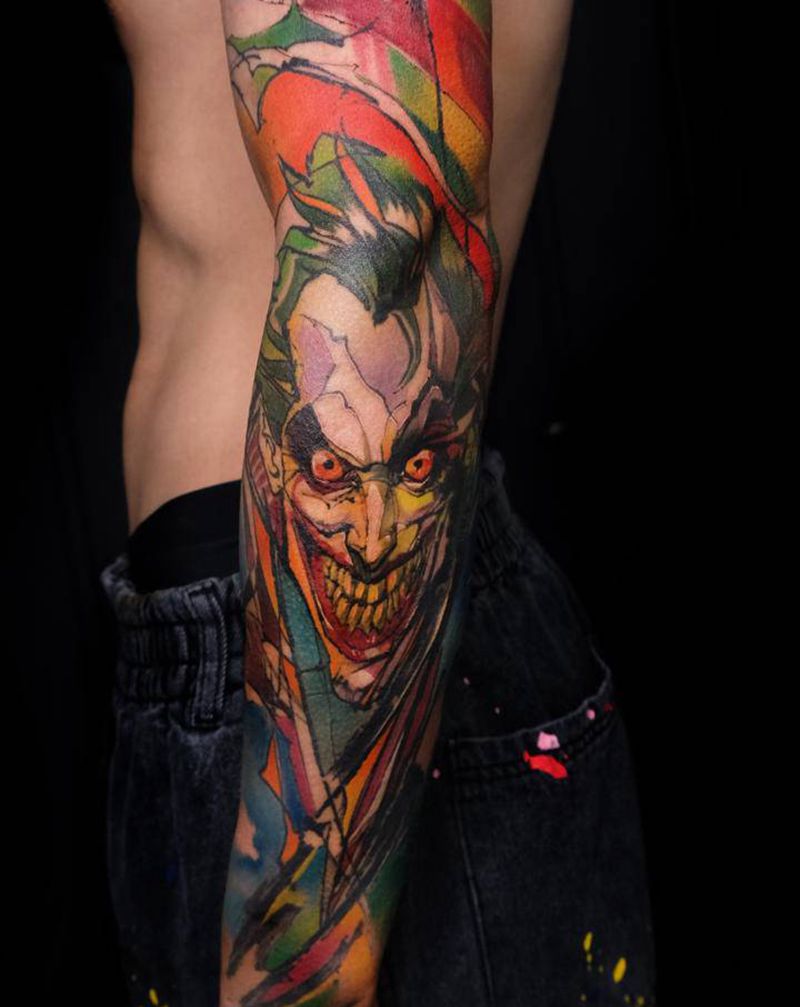 小丑纹身图片_手部手臂水彩水墨纹身图案