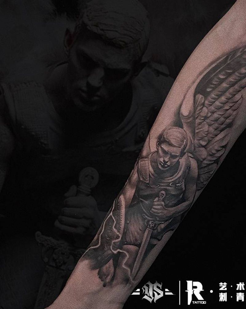 小臂写实纹身图片_手臂欧美写实纹身图案