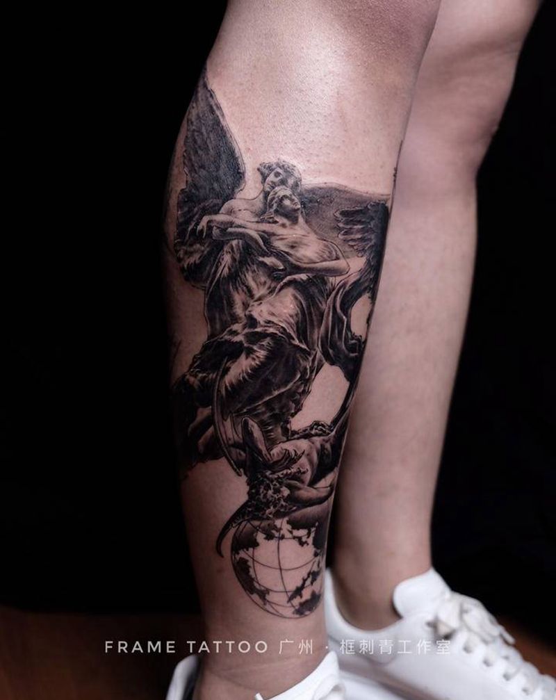 石雕纹身图片_腿部欧美写实石雕纹身图案