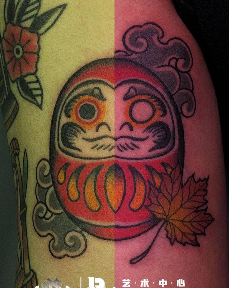 达摩蛋纹身图片_手臂New School纹身图案