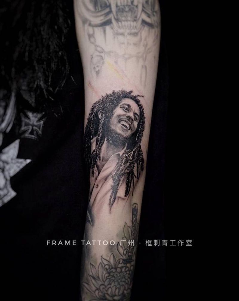 Bob Marley纹身图片_手臂欧美写实Bob Marley雷鬼之父纹身图案