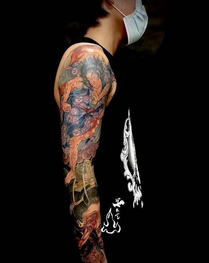 日式传统包臂纹身图片_手臂纹身图案