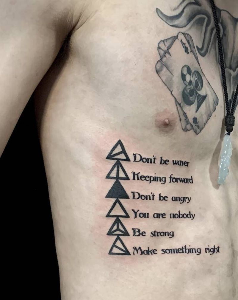 英文纹身图片_腹部图腾花体字纹身图案