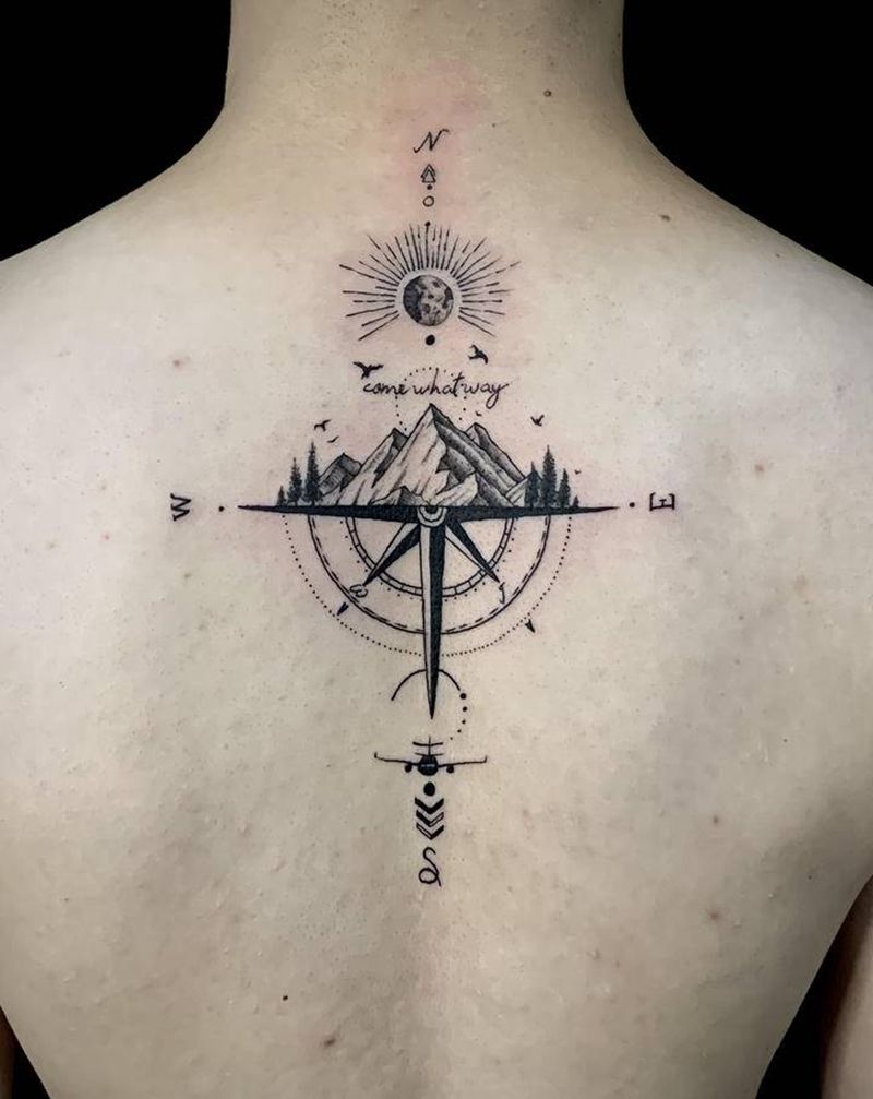 指南针纹身图片_背部几何图腾纹身图案