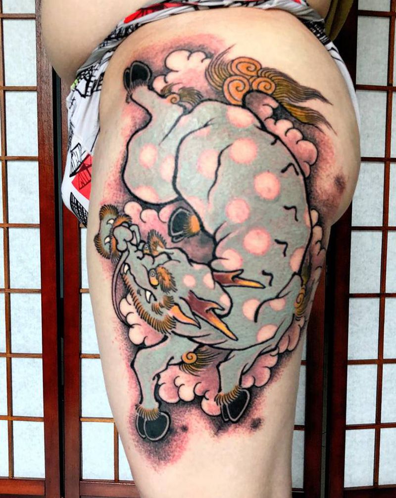 麒麟纹身图片_腿部老传统纹身图案