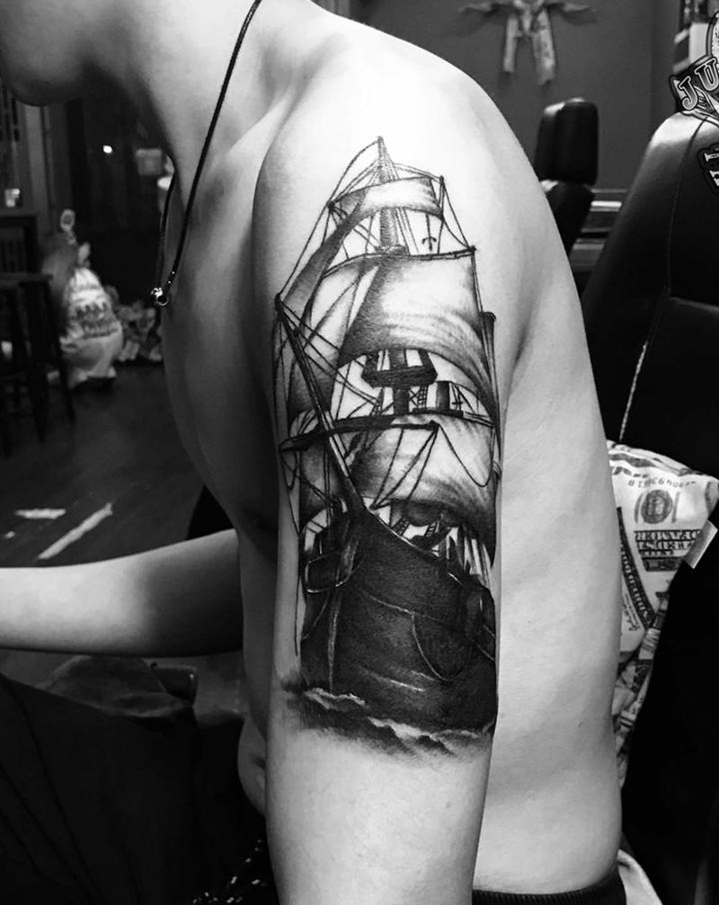 船纹身图片_手臂纹身图案