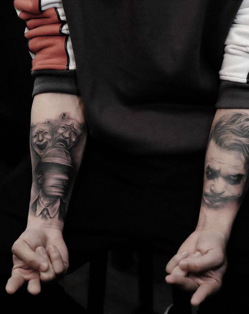 幻影与小丑纹身图片_手臂纹身图案