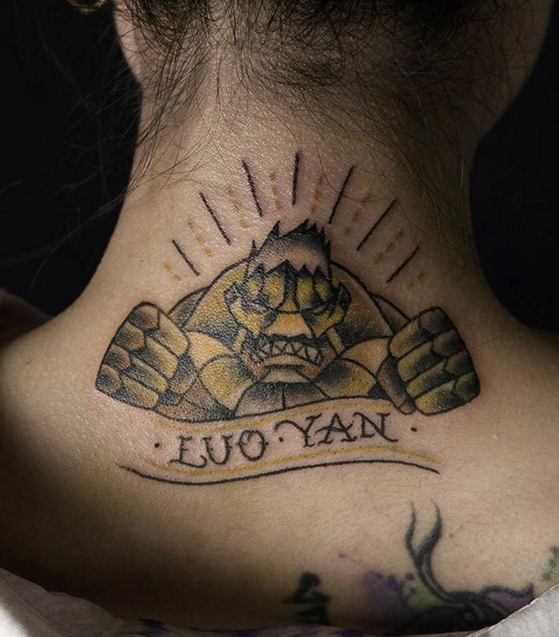 绿巨人纹身图片_颈部Old School绿巨人纹身图案