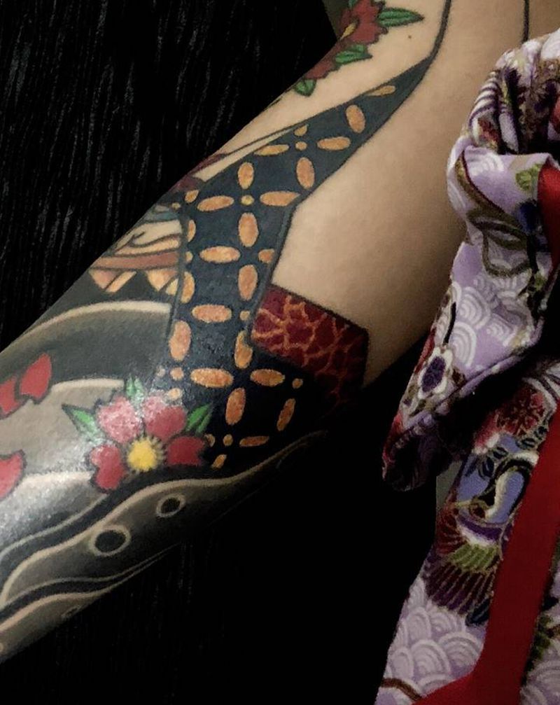 花臂纹身图片_手臂老传统纹身图案