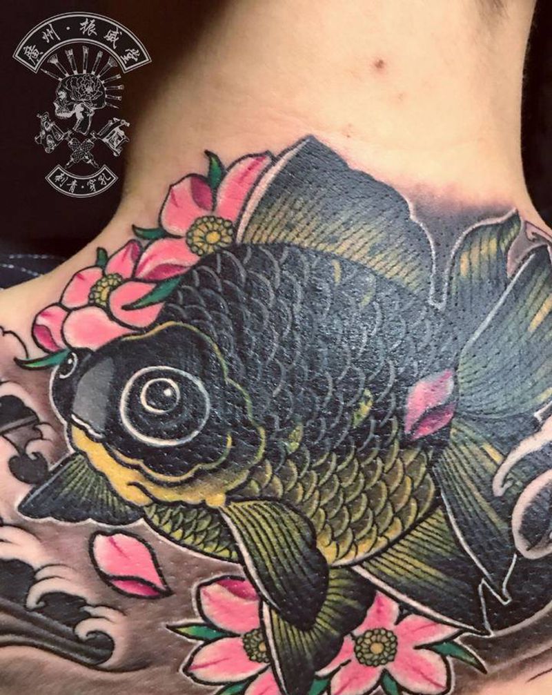 遮盖陈年二维码纹身图片_背部新传统老传统遮盖纹身图案