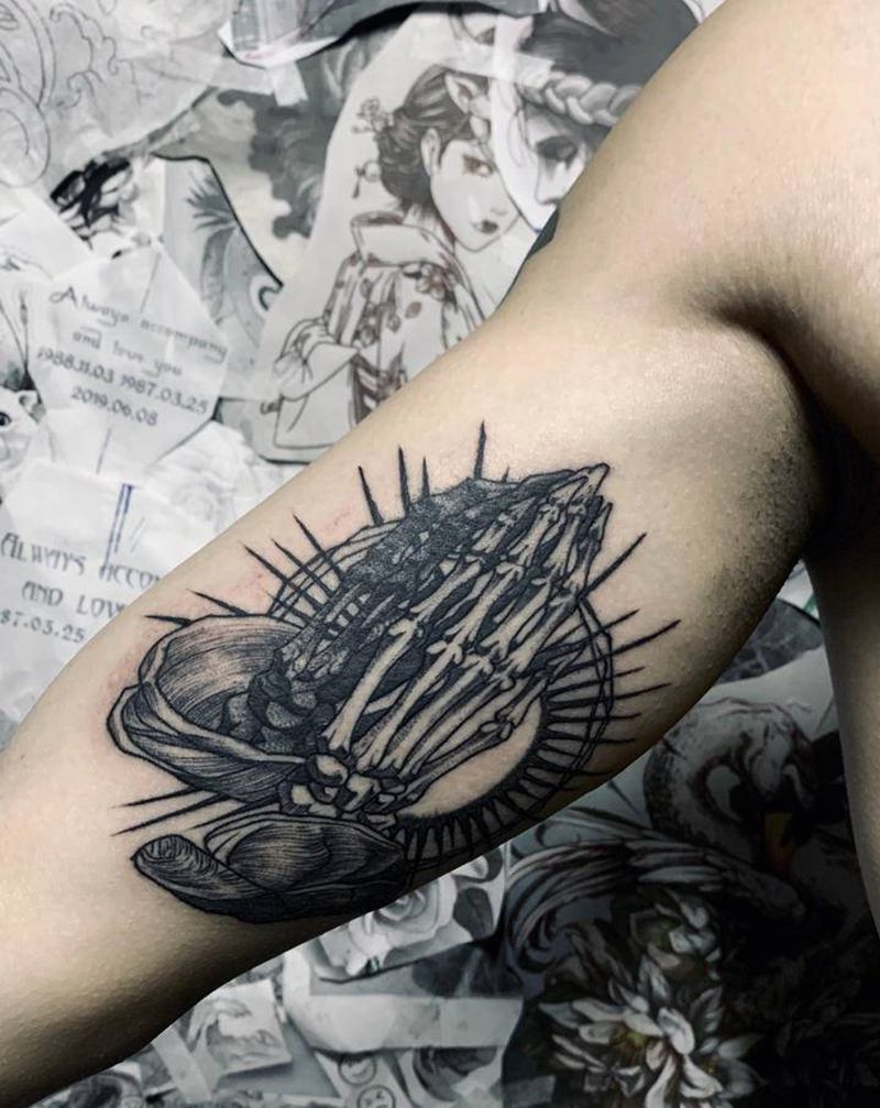 手纹身图片_手臂点刺几何纹身图案