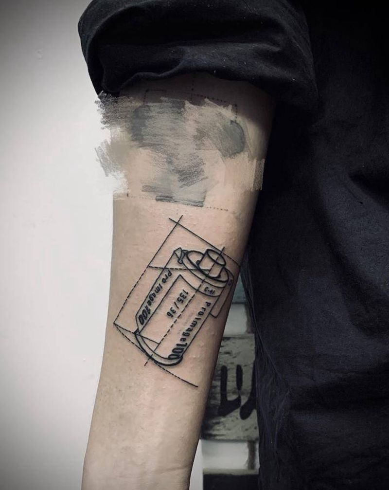 三个小图纹身图片_手臂几何点刺纹身图案