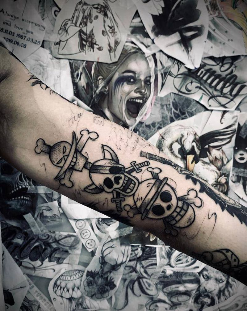 海贼王漫画纹身纹身图片_手臂Old School点刺纹身图案