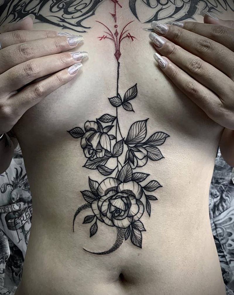 胸下 素花纹身图片_腹部点刺几何纹身图案