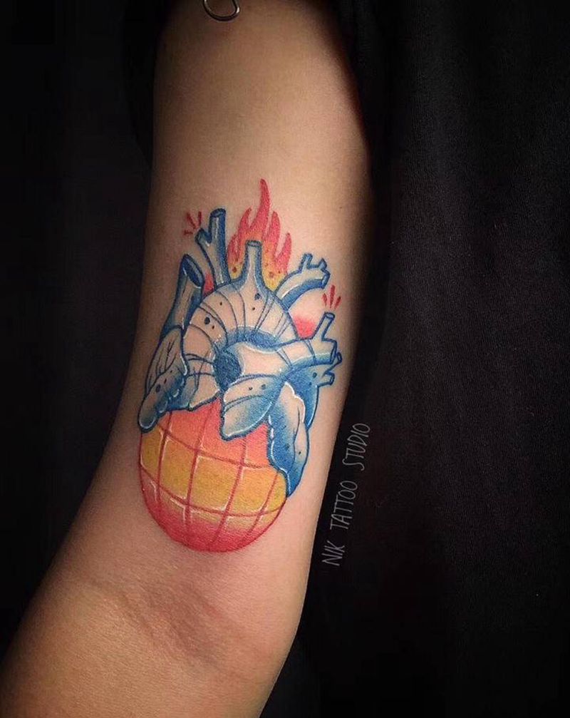 地雷心纹身图片_手臂Old SchoolNew School纹身图案