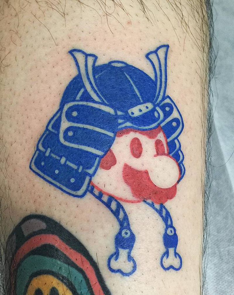武士马里奥纹身图片_脚部Old School纹身图案