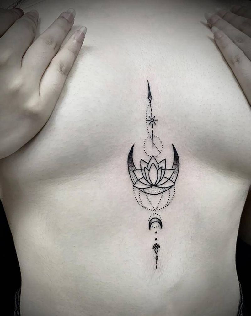 胸下纹身图片_胸部点刺几何纹身图案