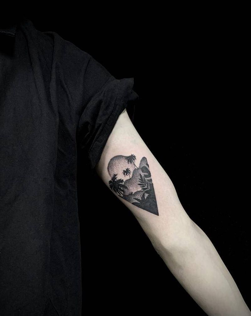 点刺纹身图片_手臂点刺纹身图案