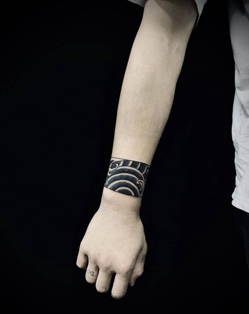 手环纹身图片_手臂图腾新传统纹身图案