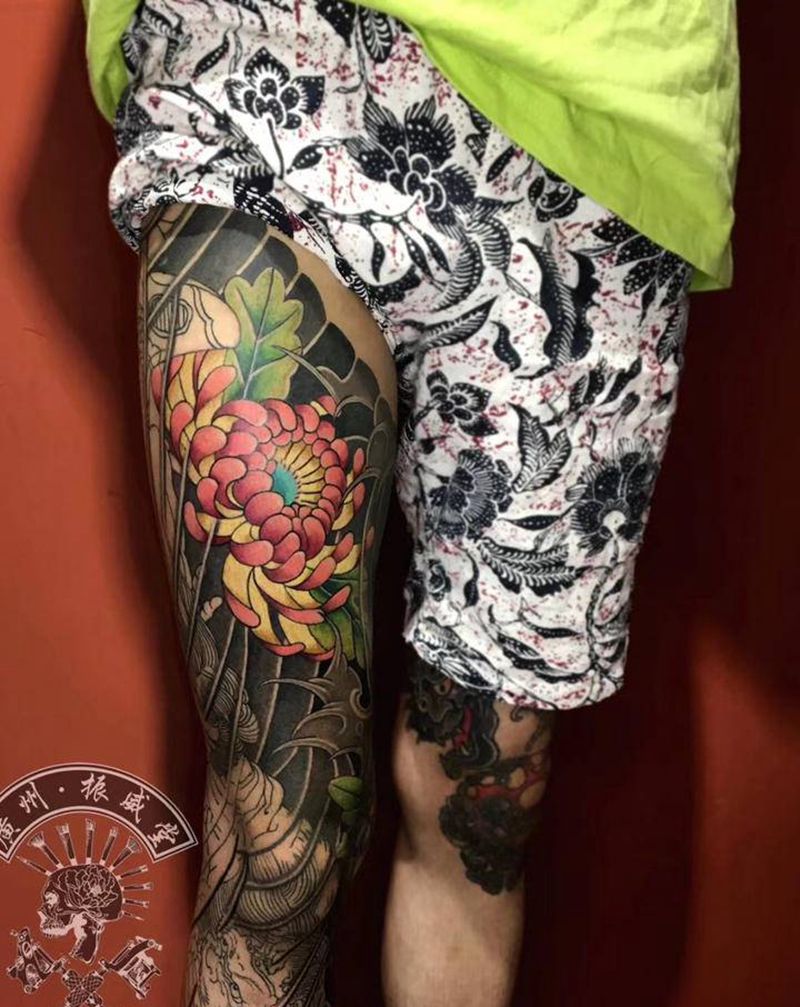 整腿日式纹身图片_腿部老传统新传统纹身图案