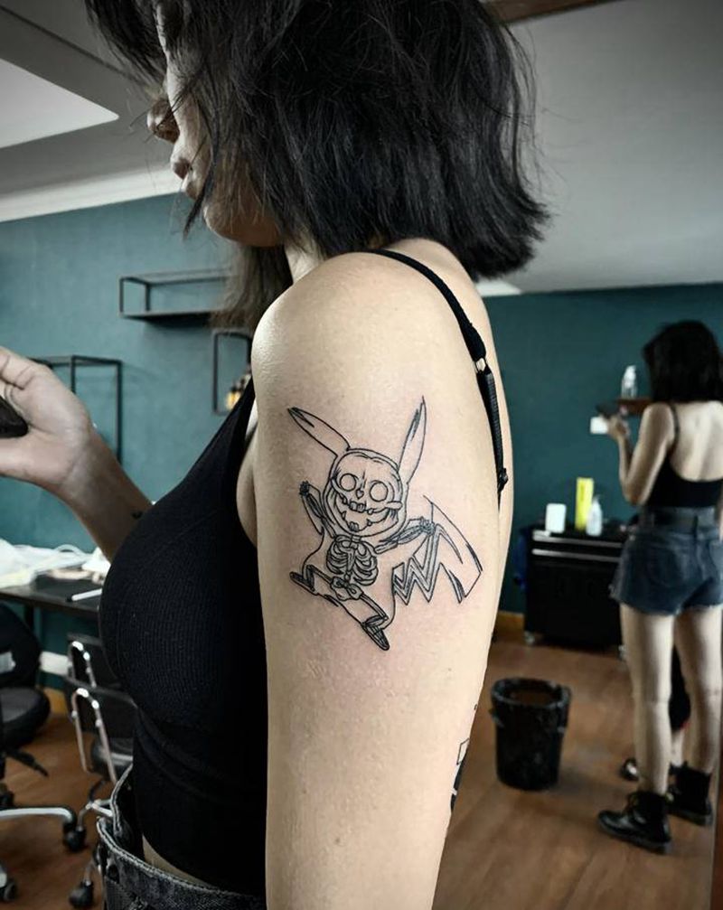 皮卡丘纹身图片_手臂点刺纹身图案