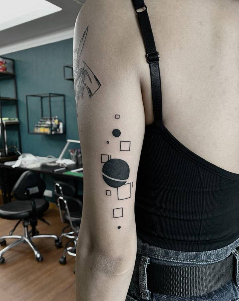 几何纹身图片_手臂几何纹身图案