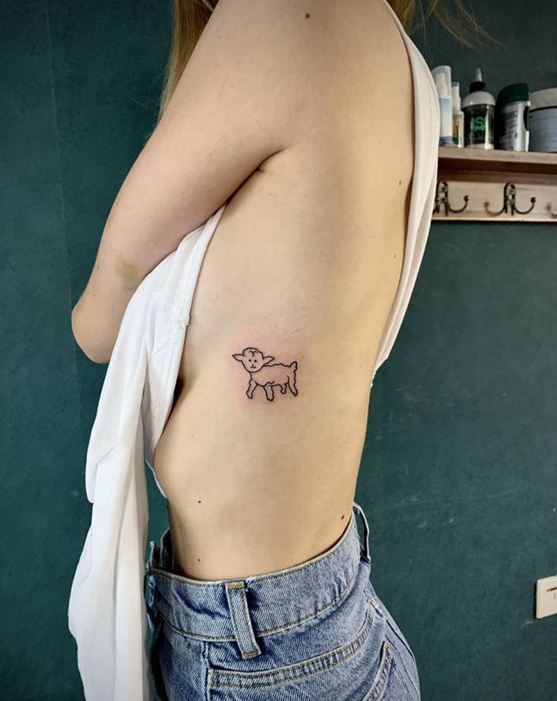 小羊简笔画纹身图片_腰部点刺几何纹身图案
