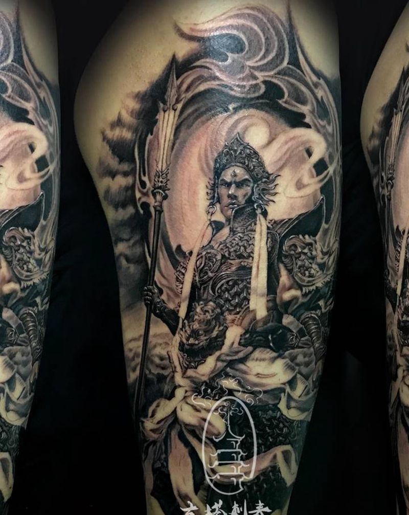 显圣真君：杨戬纹身图片_腿部欧美写实国风西游纹身图案