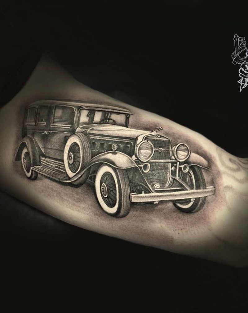 车纹身图片_手臂欧美写实纹身图案
