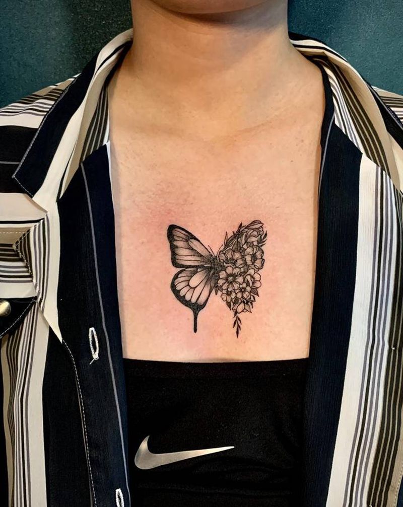 蝴蝶纹身图片_胸部纹身图案