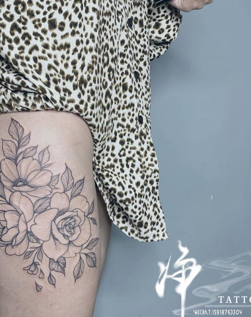 素花纹身图片_臀部几何点刺花纹身图案