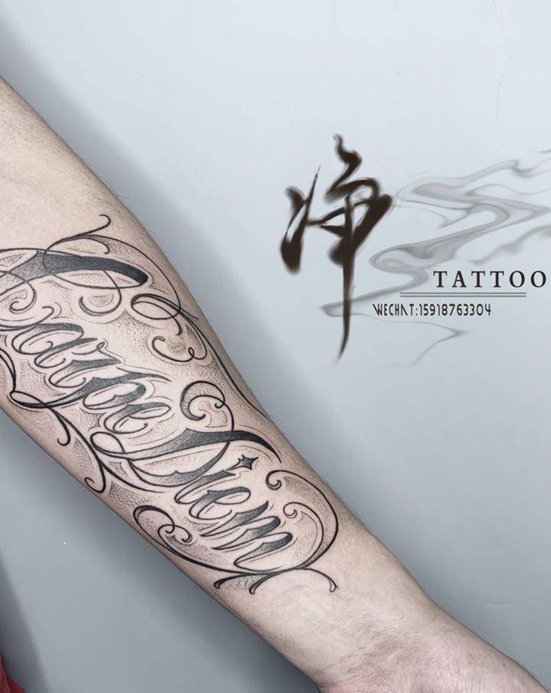 花体字纹身图片_手部手臂花体字及时行乐纹身图案