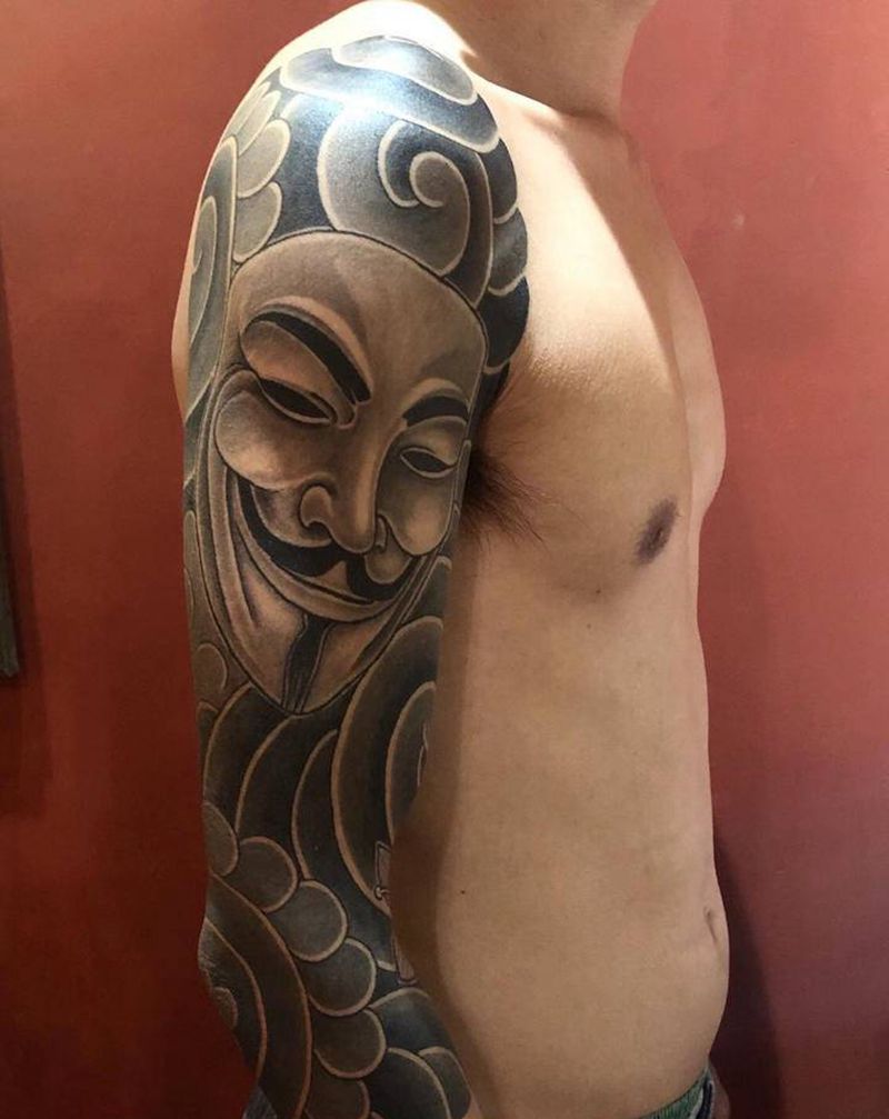 v字仇杀队纹身图片_手臂老传统纹身图案