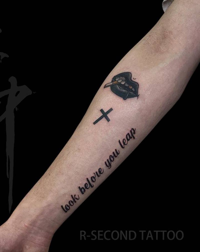 英文+old school纹身图片_手臂手部Old School纹身图案