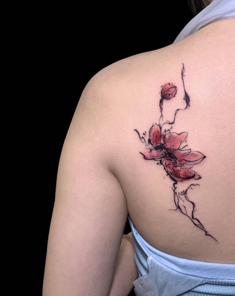 【荷花】纹身图片_背部水彩水墨荷花纹身图案